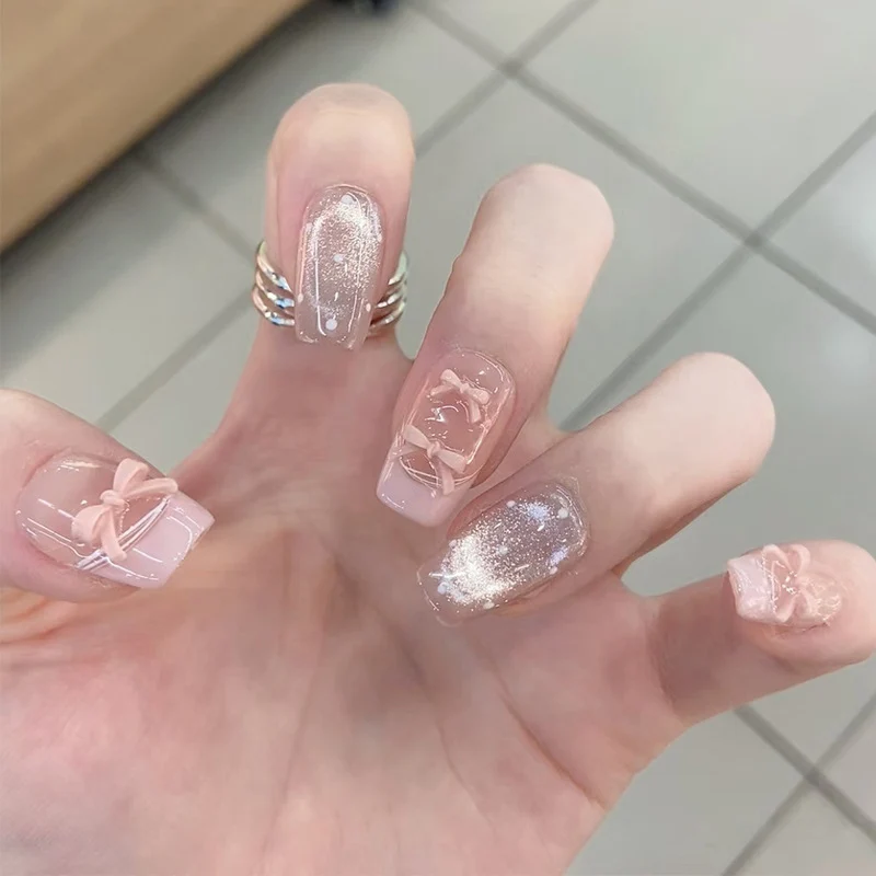 Elegante Nagelkunst Press-On Nägel Karnz