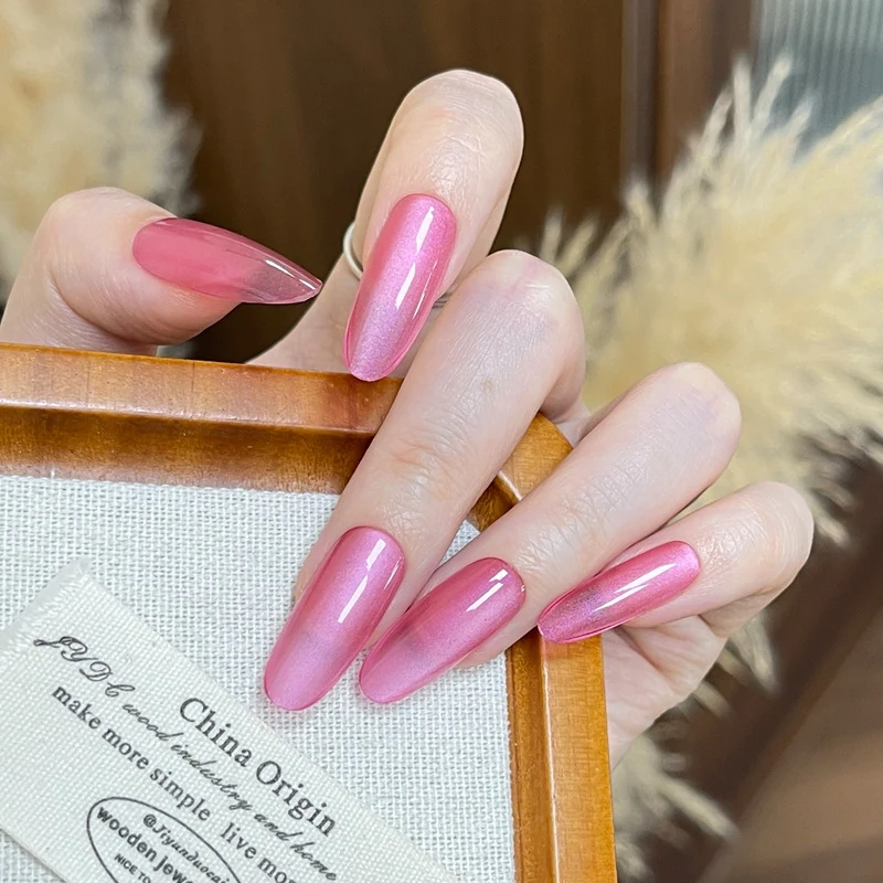 Elegante Nagelkunst Press-On Nägel Karnz