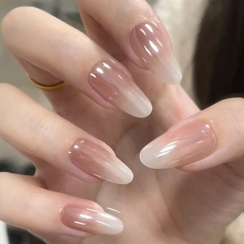 Glänzendes Schmetterlings-Nagelkunst-Set Karnz