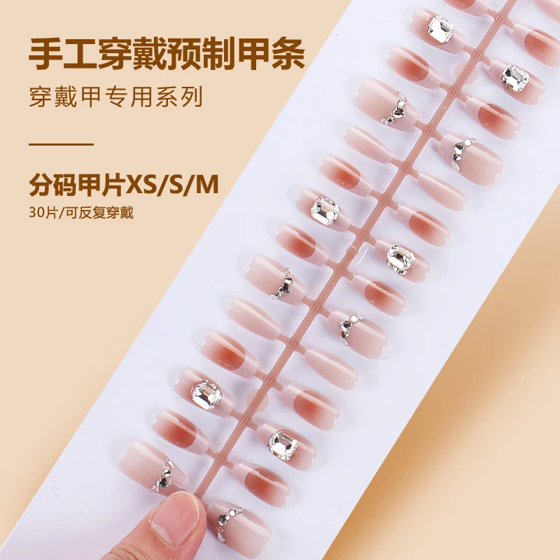 Premium Ombre Press-On Nail Set mit Strassakzenten Karnz