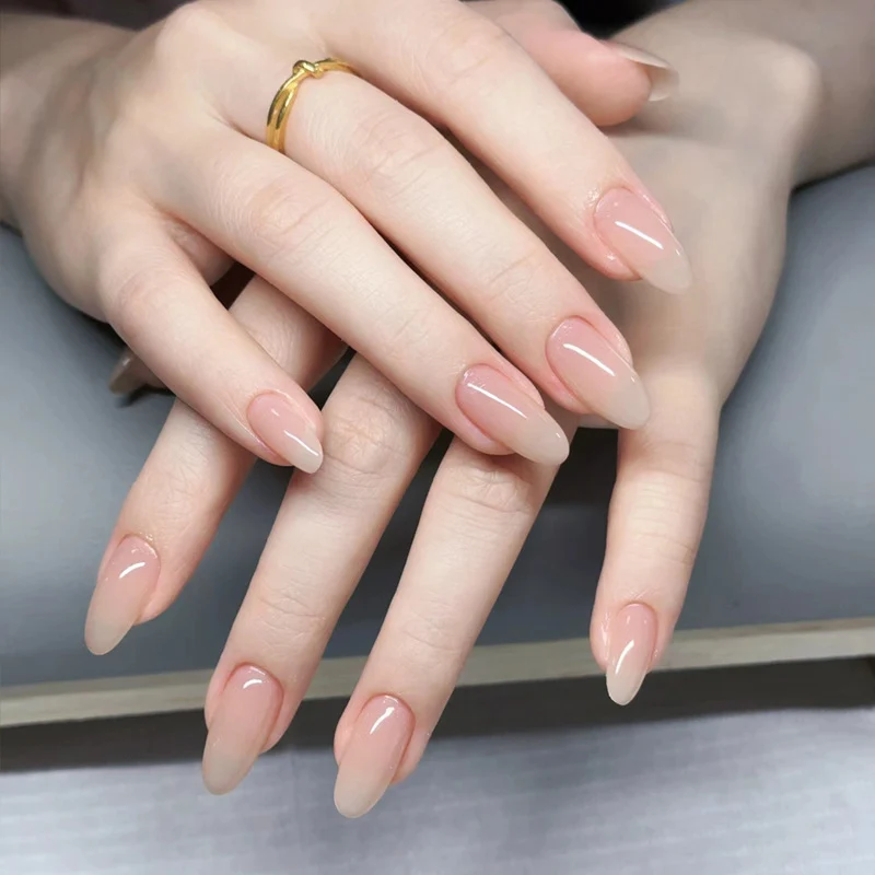 Natürlicher Finish Nude Press-On Nail Set Karnz