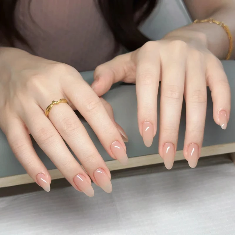 Natürlicher Finish Nude Press-On Nail Set Karnz