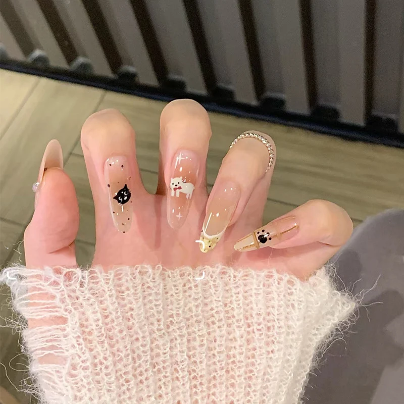 Luxus Press-On Nagelset mit Glitter-Akzenten Karnz