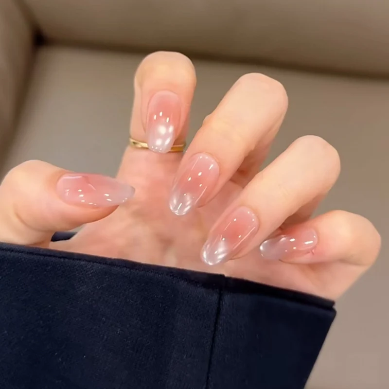 Luxus Press-On Nagelset mit Glitter-Akzenten Karnz