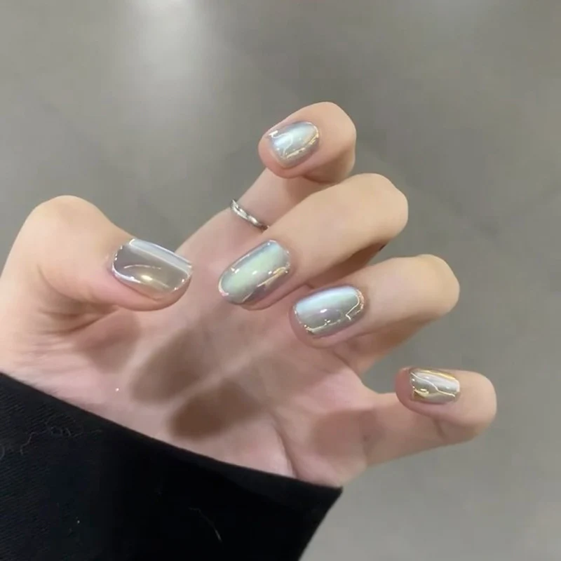 Iridescente Press-On Nagelset Karnz