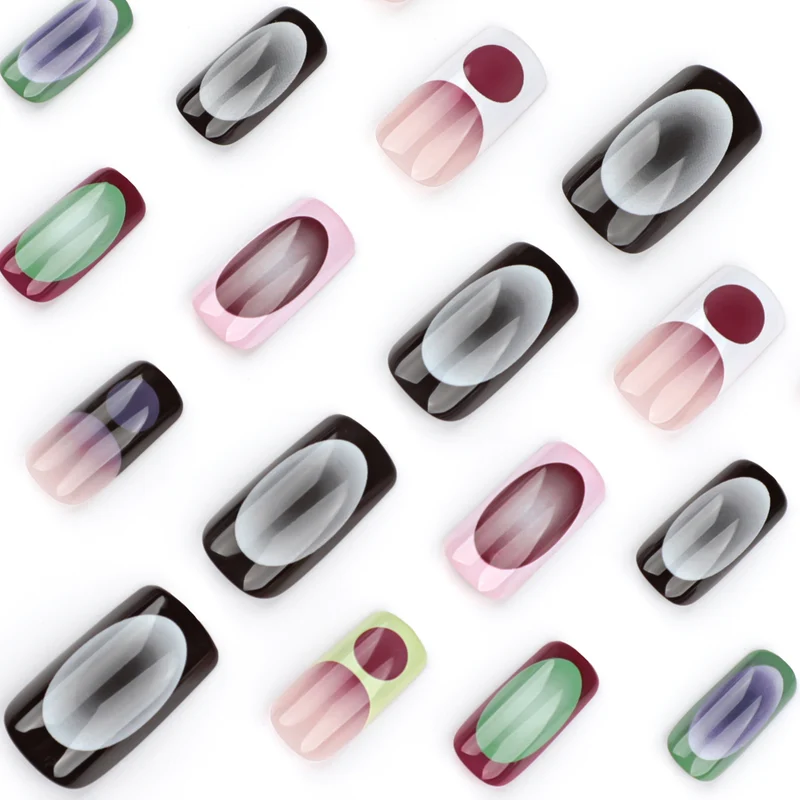 Kunstvolle Nagelkunst mit geometrischen Designs Karnz