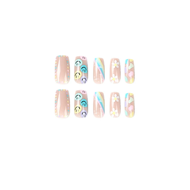 Kunstvolle Nagelkunst mit Blumen- und Smiley-Motiven Karnz
