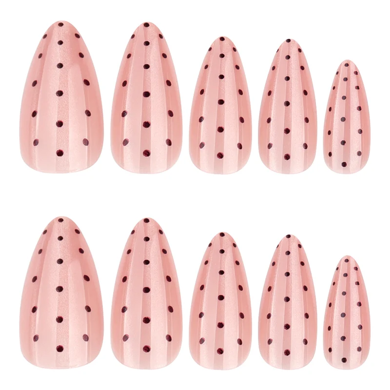 Kunstnagel mit Polka-Dots Karnz