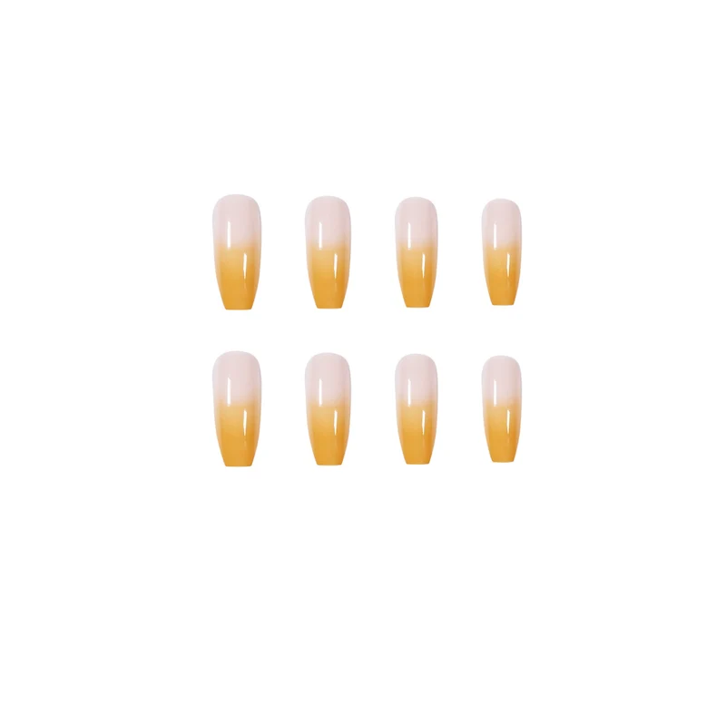 Künstliche Nagelverlängerungen im eleganten Ombre-Stil Karnz