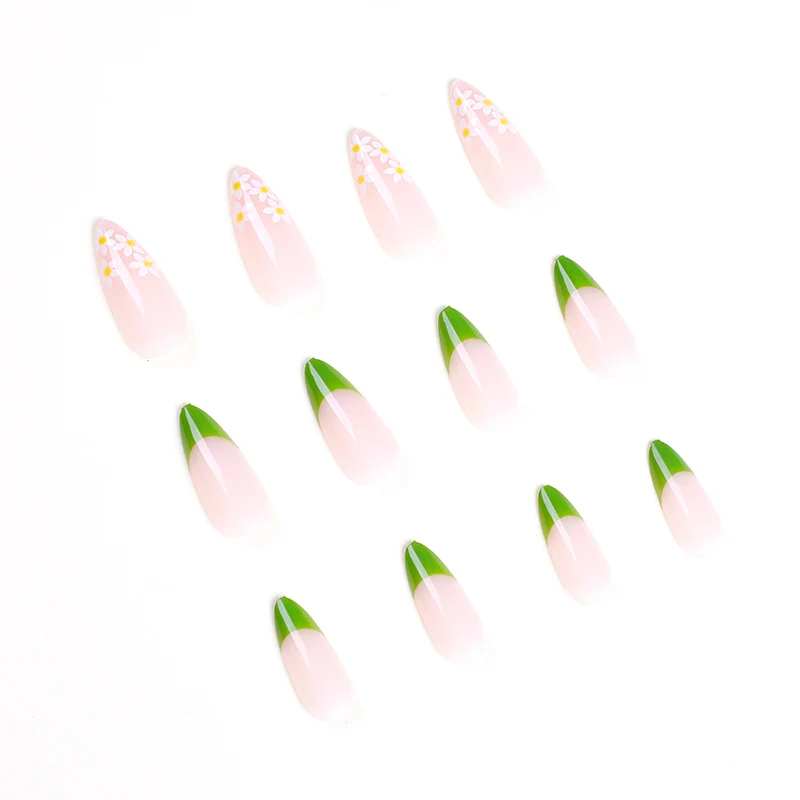 Künstliche Nagelschmuck Karnz