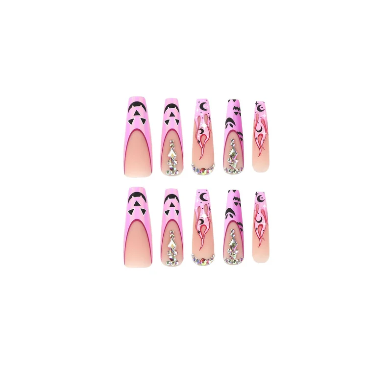 Künstliche Nagelkunst mit festlichem Design und Glitzervariationen Karnz