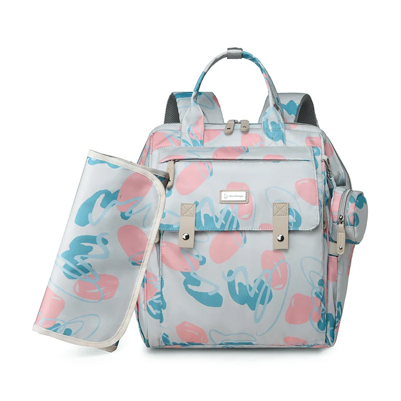 Geräumiger multifunktionaler Wickelrucksack Karnz