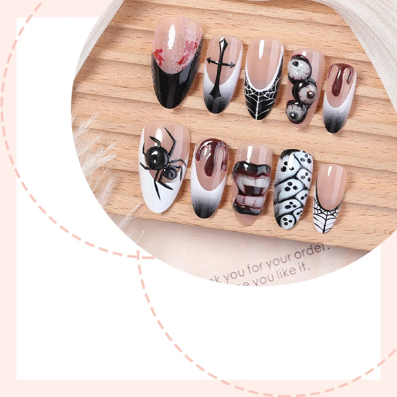 Kreatives Kunstnagelset mit Halloween-Motiven Karnz