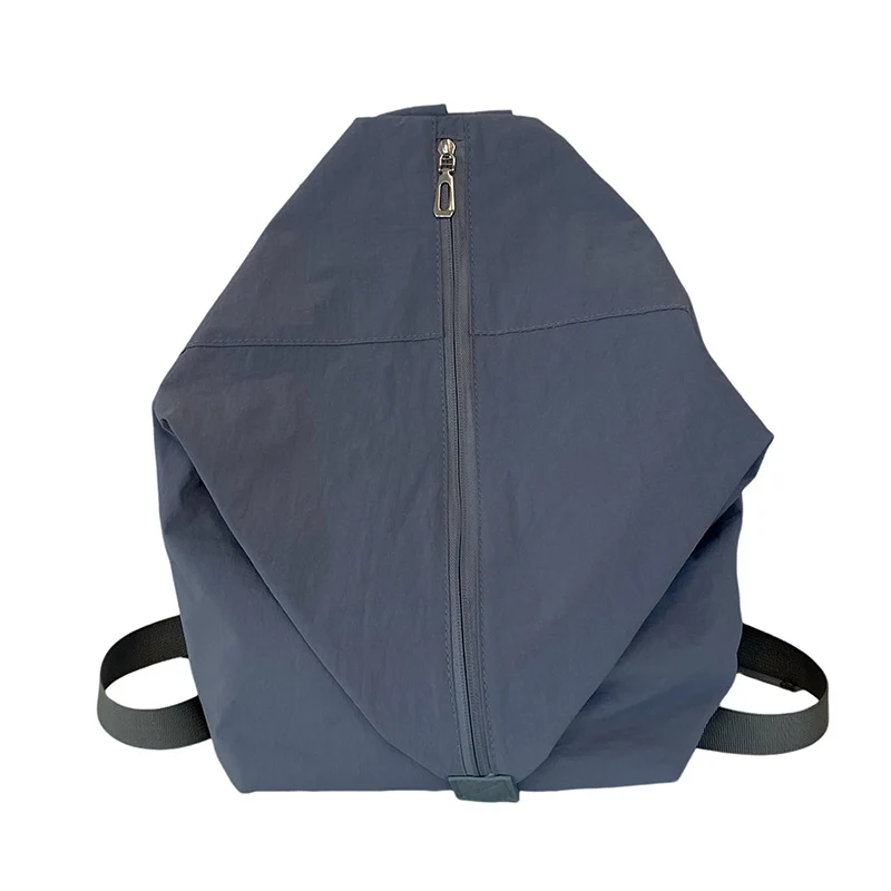 Geometrischer Minimalistischer Rucksack Karnz