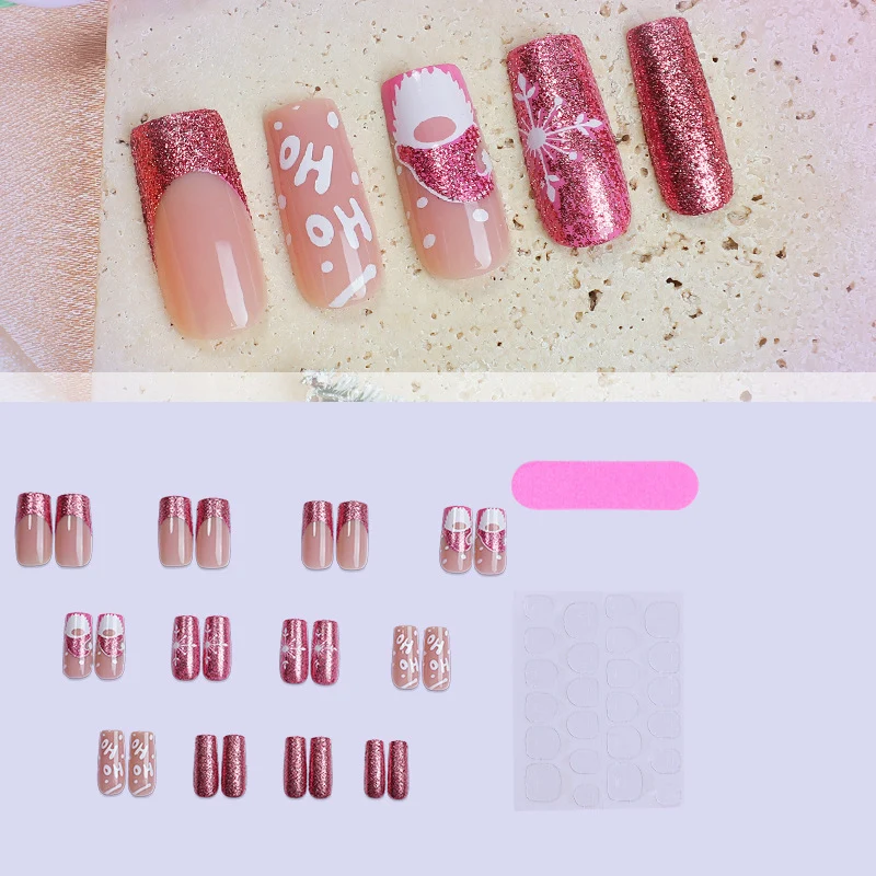 Kreatives Kunstnagelset mit festlichen Glitzer- und Weihnachtsmotiven Karnz