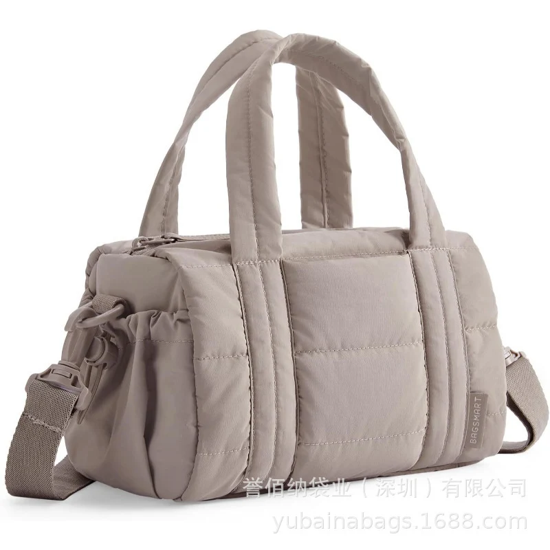 Stylische gesteppte Wochenend-Tote Karnz