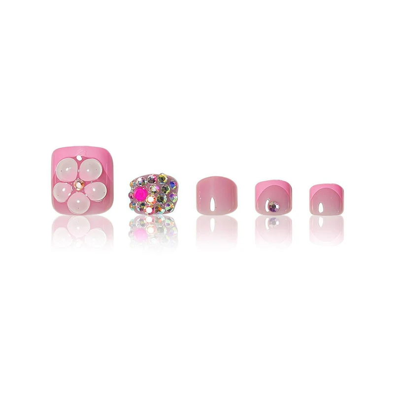 Blumiges Glitzer-Nagelkunst-Design Karnz