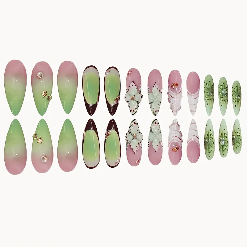 Florale dekorative Nagelkunst-Verstärkungen Karnz