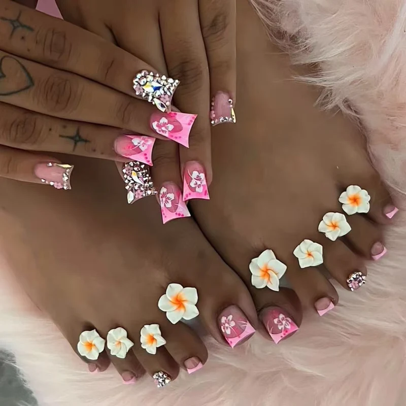Elegante Press-On Nail Enhancements Karnz