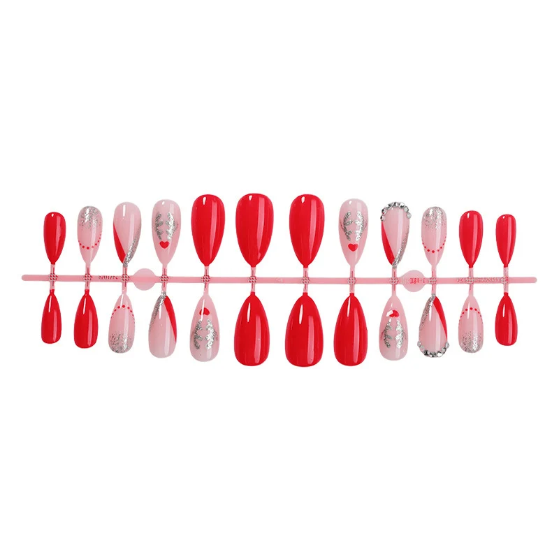 Dekoratives Nagelset Karnz