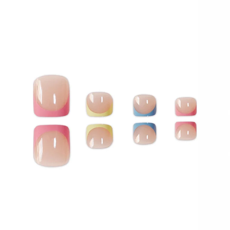 Elegante Französische Tipp-Nagelerweiterungen Karnz