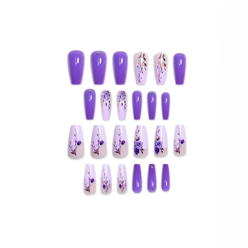 Elegantes Floral Acryl-Nagel-Set Karnz