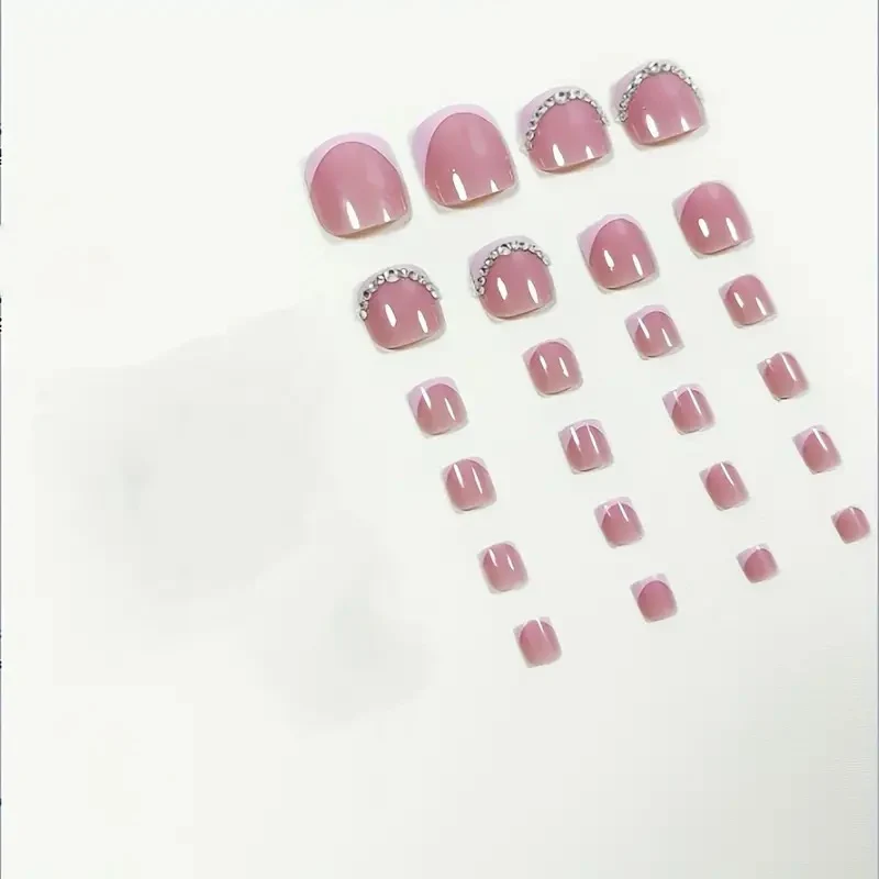 Dekoratives Strass-Akzent-Pediküre-Nagelset Karnz