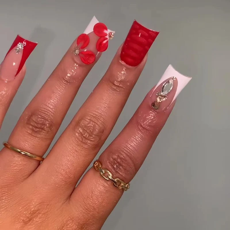 Dekorative Gel-Nagelveränderungen Karnz