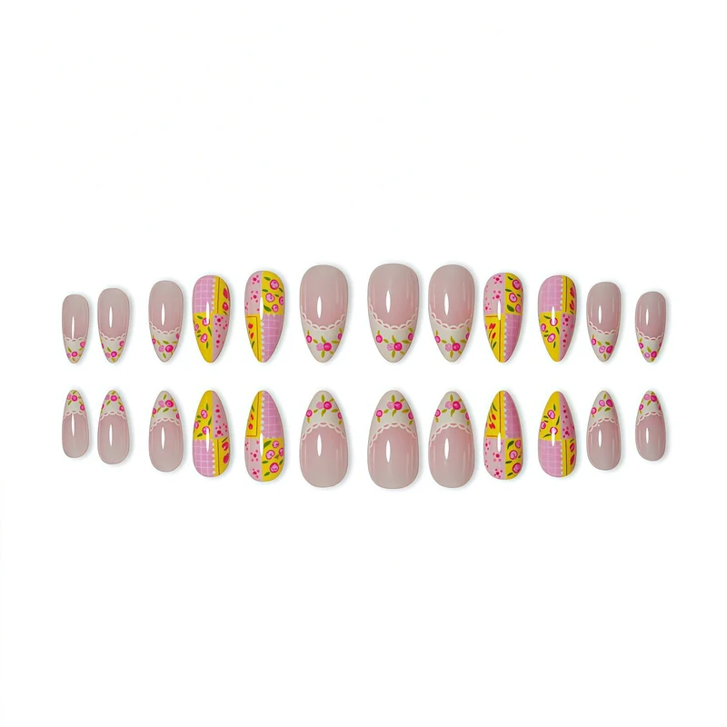 Künstlerische Floral Nagelverzierungen Karnz