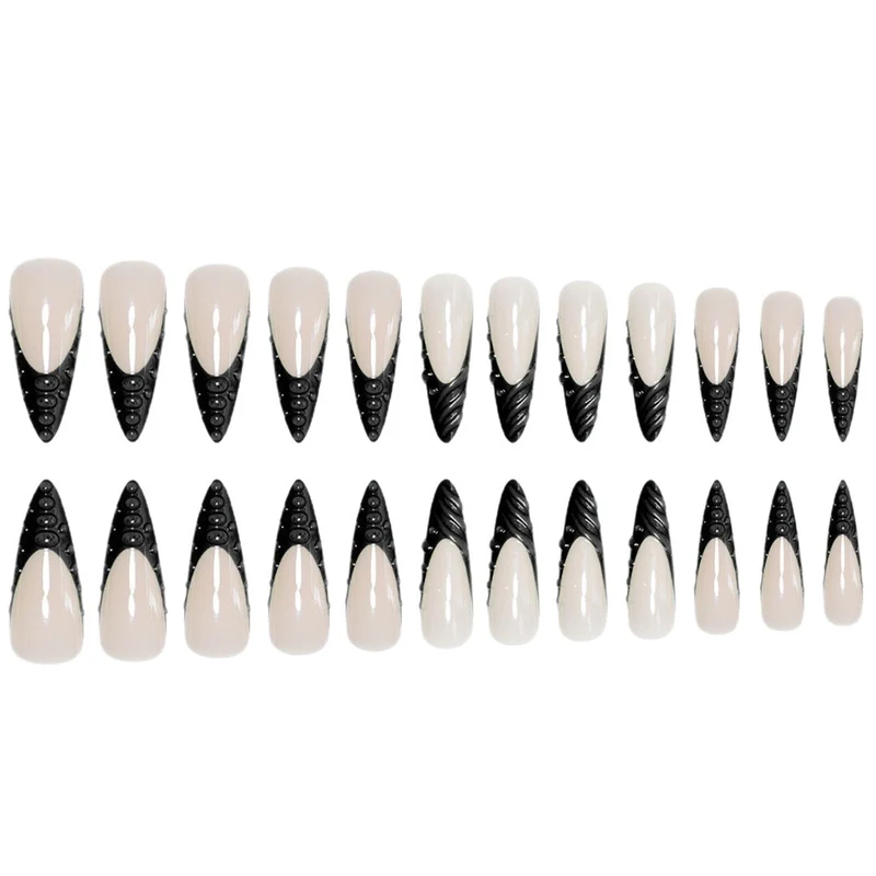 3D Sculpted Stiletto-Nagelverzierungen Karnz
