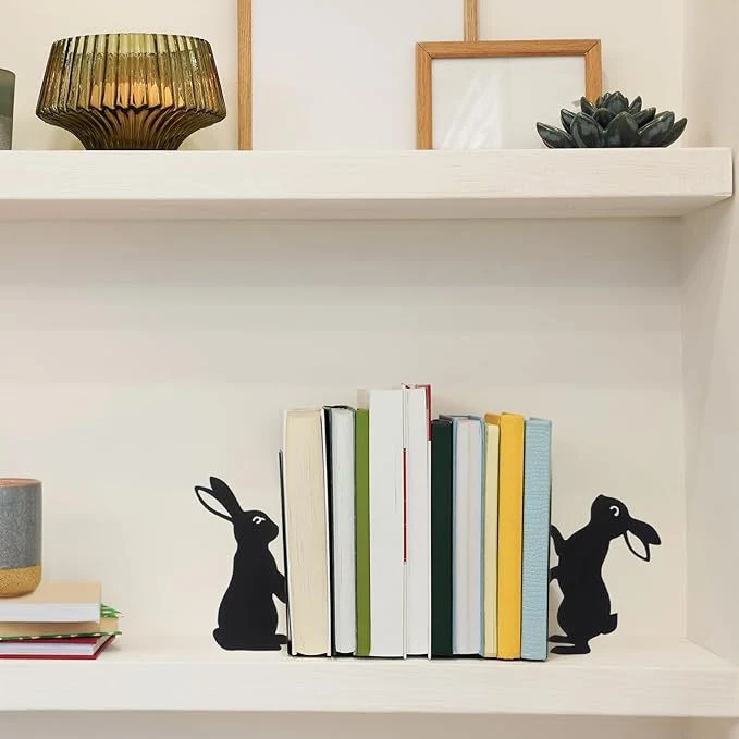 Dekorative Hasen Buchstützen