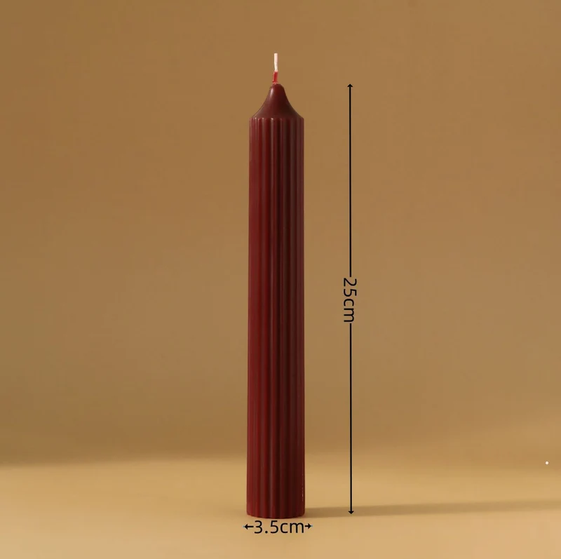 Hohe gerippte Glockensäule dekorative Tischkerze