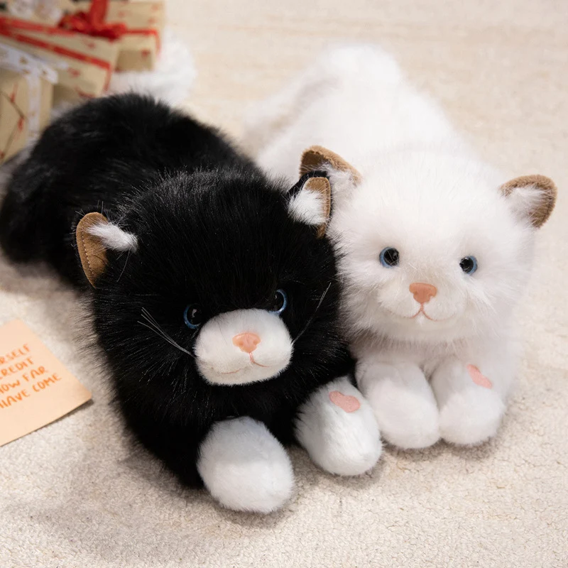 Lebensechter Liegekatze Plüsch Kuschelkissen mit ultra-weichem Kunstfell und besticktem Gesicht Karnz