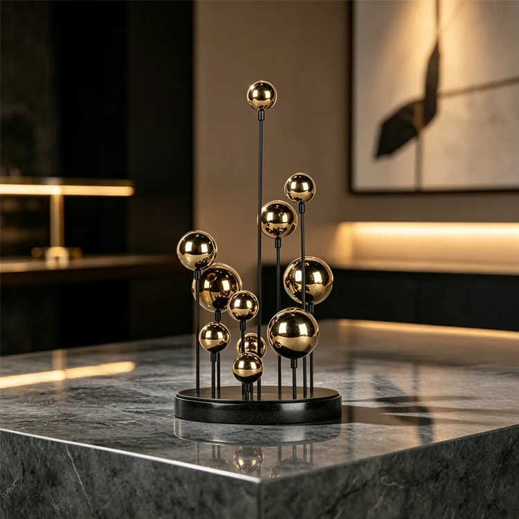 Moderne Metallic Kinetische Skulptur