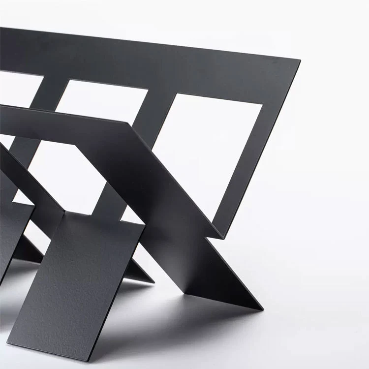 Moderner geometrischer Buchständer