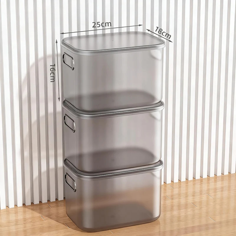 Transparente Aufbewahrungsbox aus Kunststoff