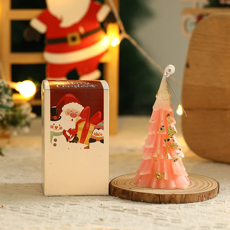 Festive Schichtige Kiefernnadel Texturierte Dekorative Tischwachs Baumkerze