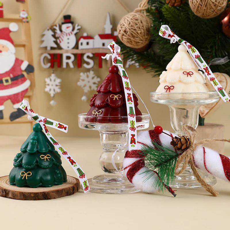 Handgegossene Weihnachtsbaumförmige Duftkerze mit Geschenkbox