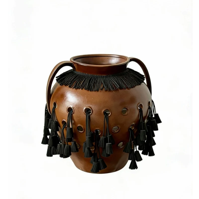 Empfindliche skulpturale dekorative Vase