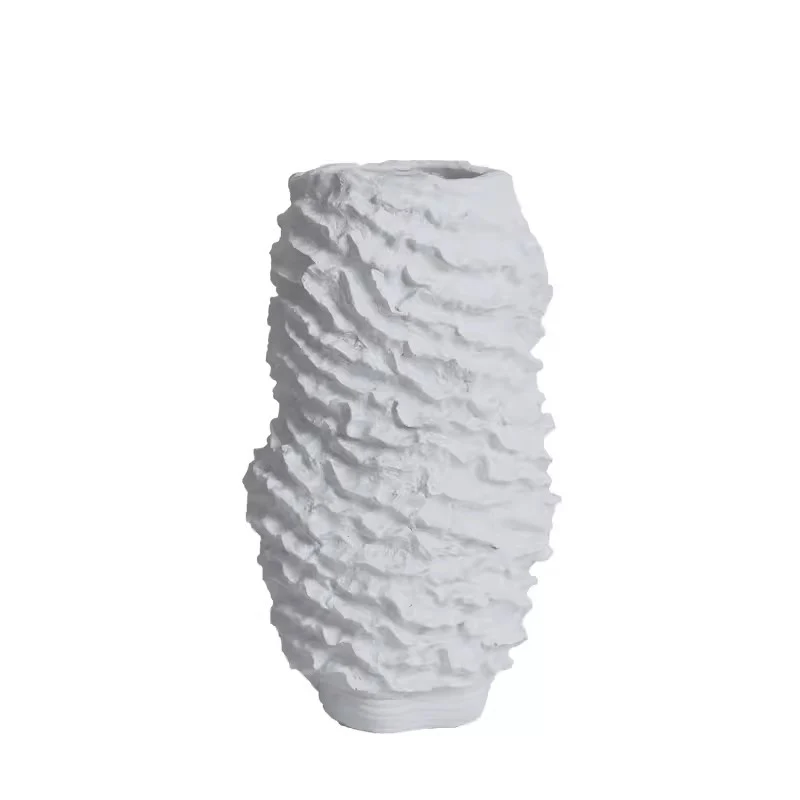 Empfindliche skulpturale dekorative Vase