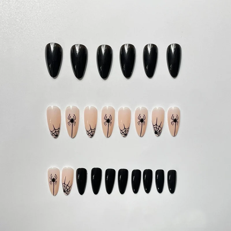 Künstlerisches Halloween-Themen Nagelkunst Set Karnz