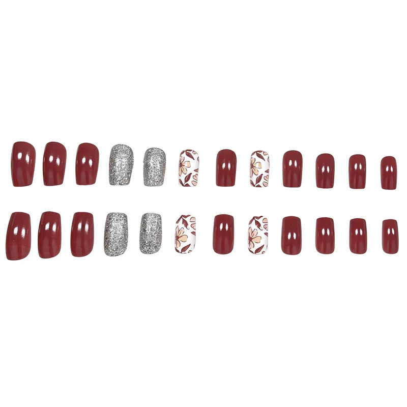 Künstlerisches Florales Nageldesign Karnz