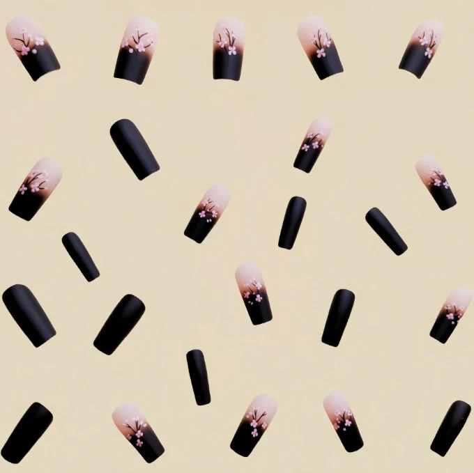 Künstlerisches Floral Französisches Nagelkunstset Karnz