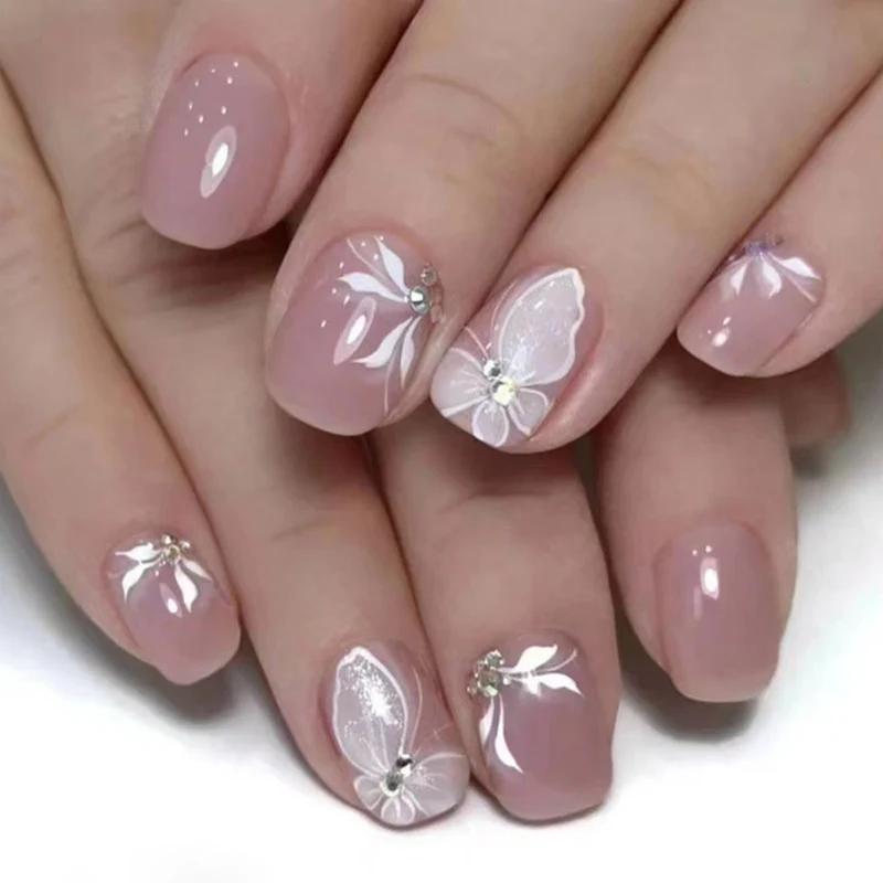 Künstlerische Schmetterling Nagelkunst Karnz