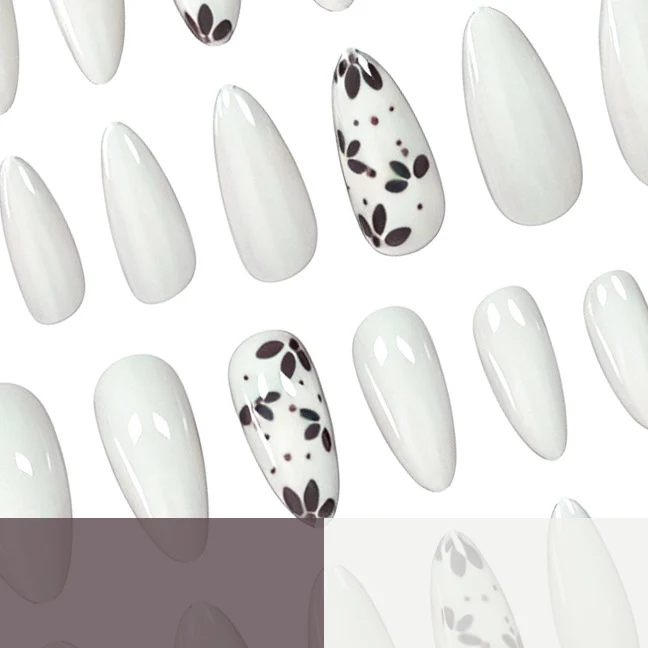 Künstlerische mandelförmige Nagelkunst-Verstärkungen Karnz
