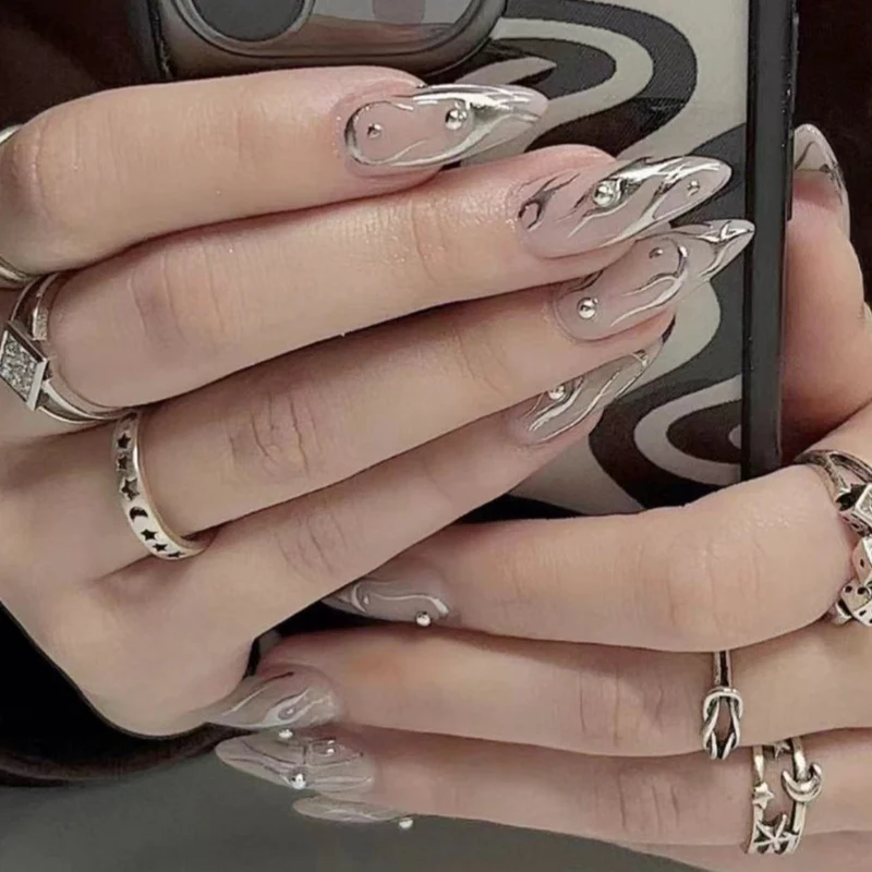 Künstlerische abstrakte Acryl-Nagelverlängerungen Karnz