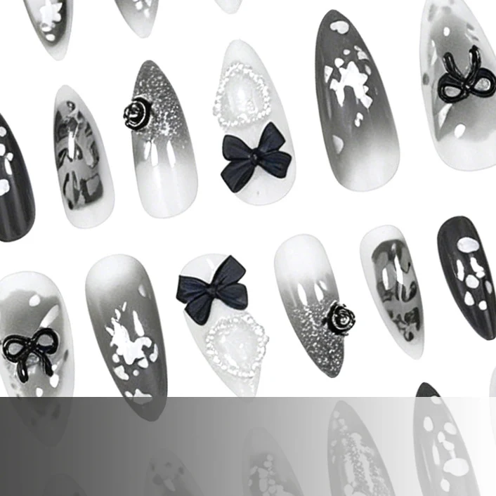 Künstlerisches 3D Nagelkunstdesign Karnz