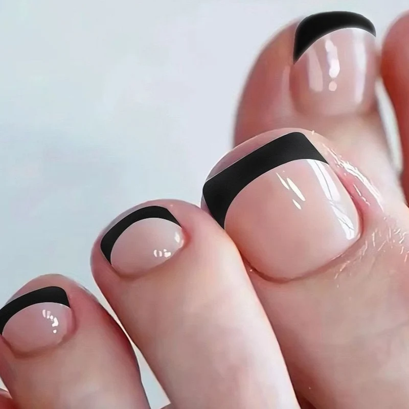 Abstract French Tip Nagelkunst Karnz