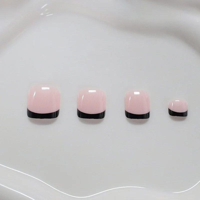 Abstract French Tip Nagelkunst Karnz