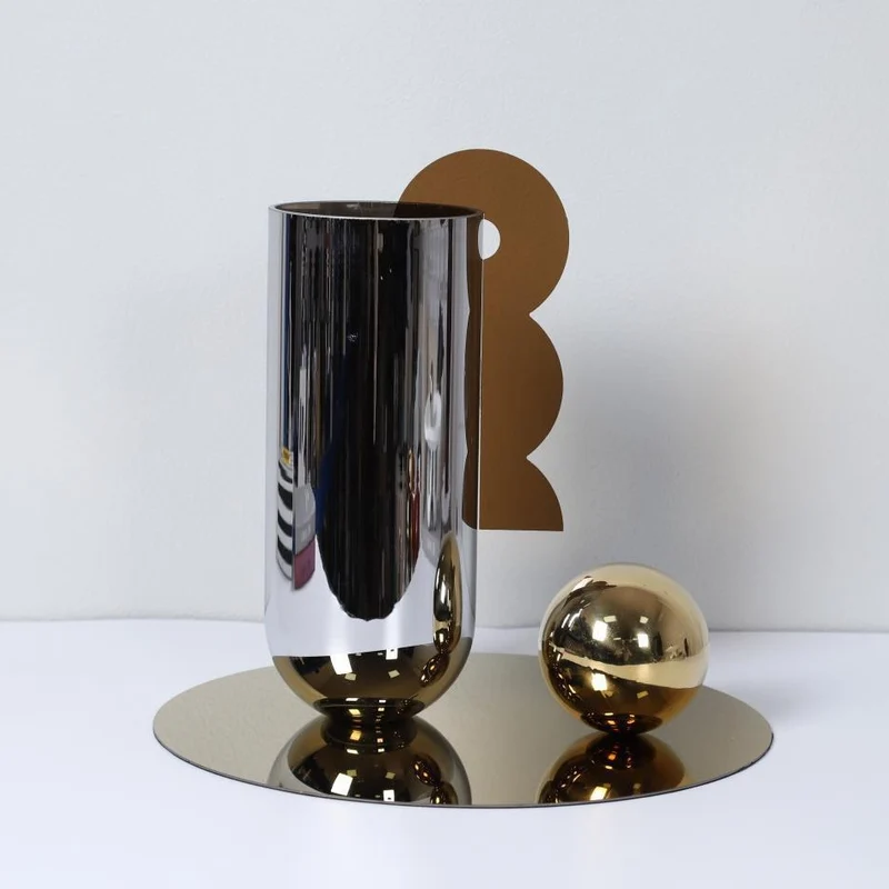 Moderne dekorative geometrische Skulptur
